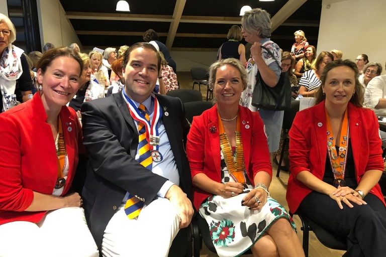 7D1455C4-7EB6-47BC-A6FE-4B9FCF17446A