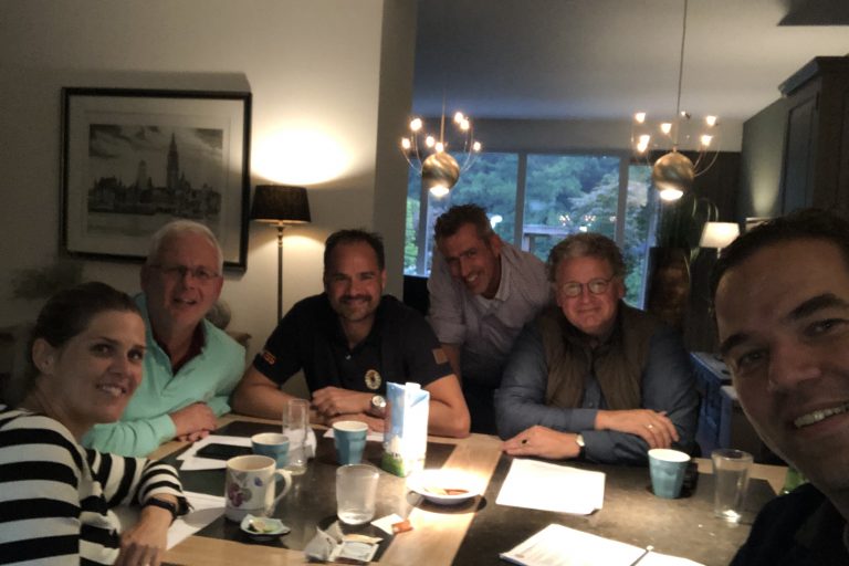 227C5E81-AA5F-415E-A20D-5DE810E18C2A