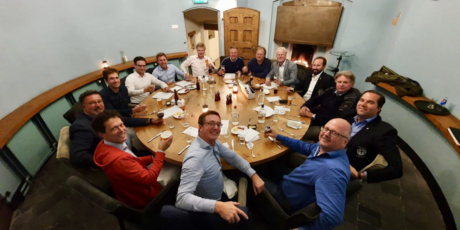 1E4622F8-C7A7-4C67-9476-58F3B3BB6C10