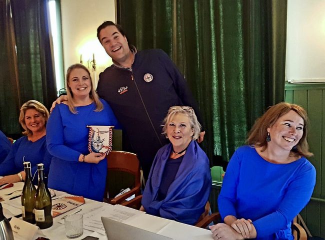 9FE6C361-2EE7-4BAD-83DD-2ACF27565D08