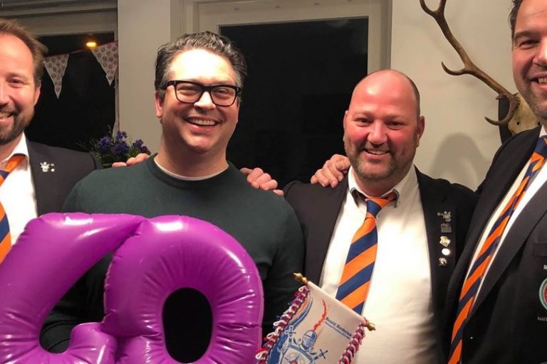 E0E5DE4E-B706-4F24-A4A8-50869A80CF4F