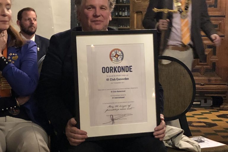 4D9AA468-69A2-479C-857A-88B0CAB09E96