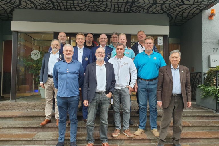 A845756A-535D-44A8-81A7-382C4EB00F66