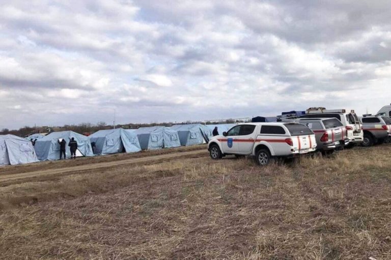 AC8A19F3-E089-4507-ABF5-B86C44B6D762